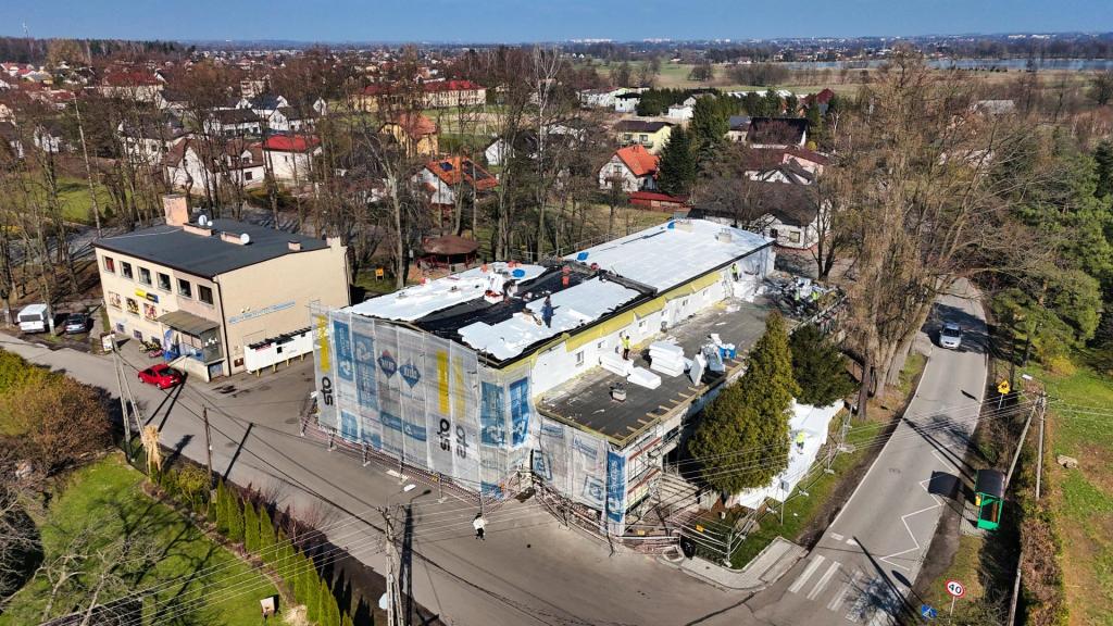 modernizowany budynek domu kultury