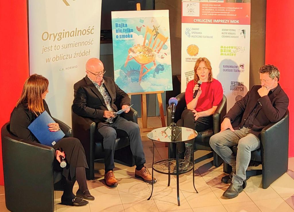 Konferencja prasowa zapowiadająca spektakl