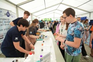 Piknik naukowy Uniwersytetu Bielsko-Bialskiego