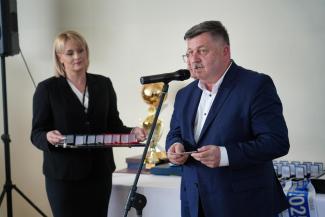 przemowa mężczyzny