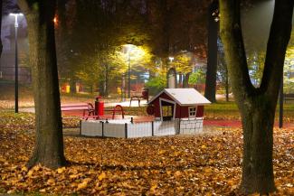 Widok na Park Miejski Lasek po rewitalizacji