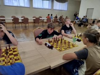 Turniej szachowy rozegrany w Zabrzegu