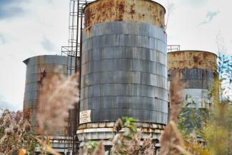 wizyta członków Komisji Ochrony Środowiska na terenie dawnego Terpenu