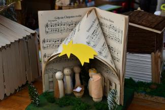 Orszak Trzech Króli w Zabrzegu - konkurs szopek