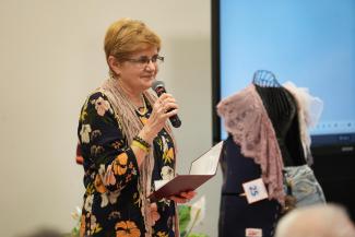 pokaz mody w bibliotece