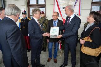 uroczyste otwarcie dworca