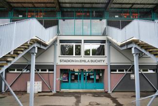 elewacja stadionu
