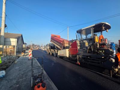 asfaltowanie ulicy Sikorskiego