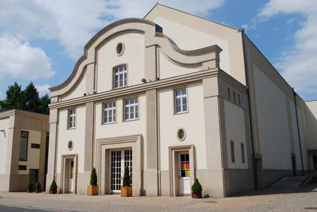 Budynek Miejskiego Domu Kultury w Czechowicach-Dziedzicach